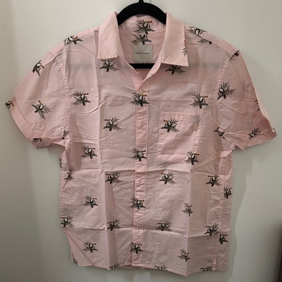 American Eagle Outfitters Other - American Eagle Outfitters Pink Bee Print Shirt